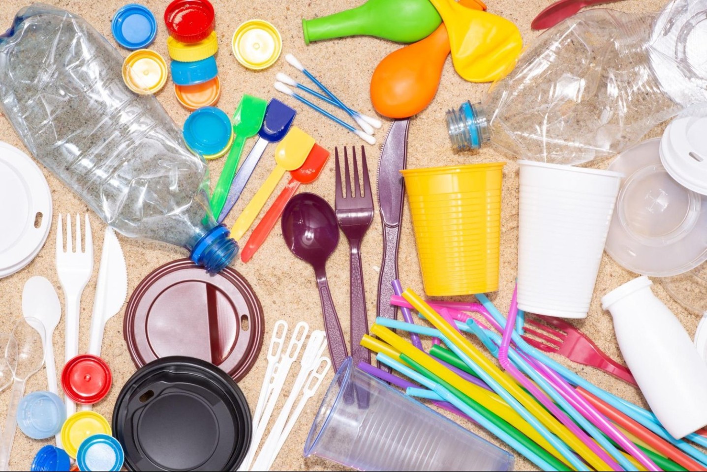 プラスチック製品製造における人事評価制度導入のメリットとデメリット